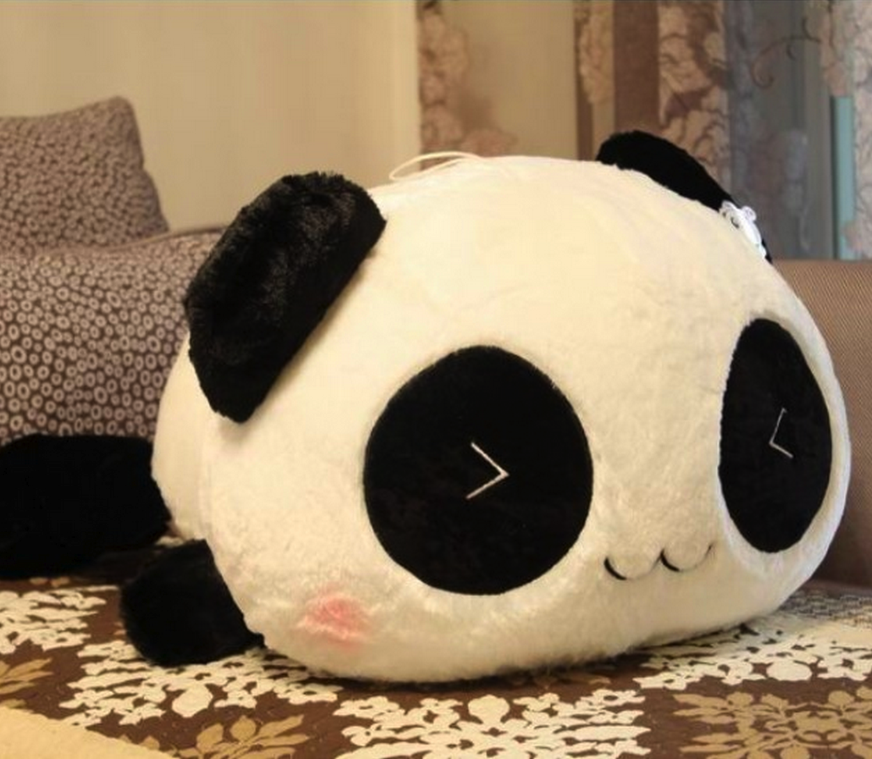 Kawaii Plush Smiling Panda